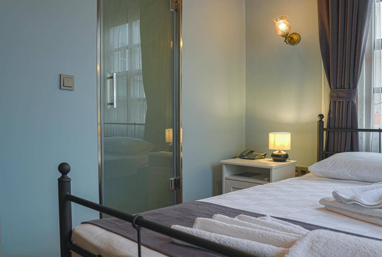 La Casa Carina Bed & Breakfast Antalya Exterior photo