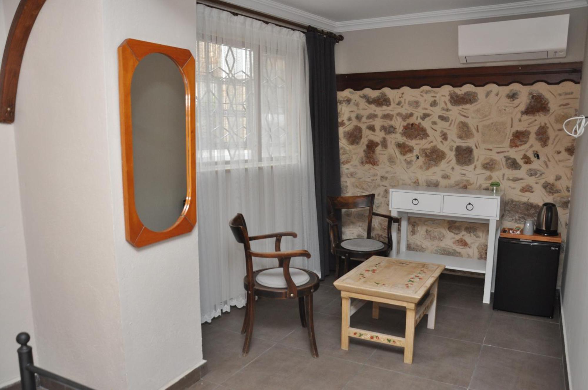 La Casa Carina Bed & Breakfast Antalya Exterior photo